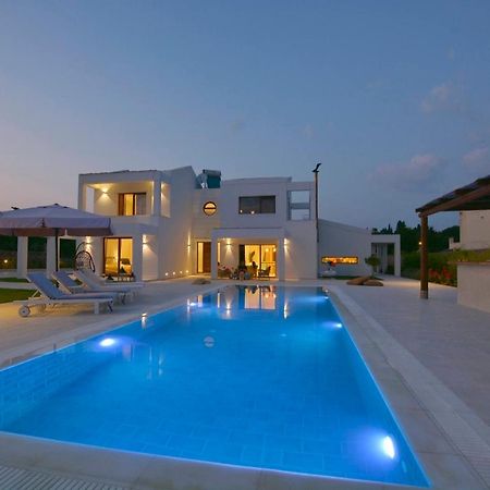 Sunlight Eros Villa Áfra 外观 照片