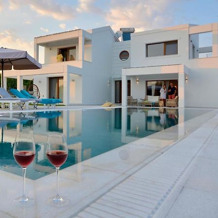 Sunlight Eros Villa Áfra 外观 照片