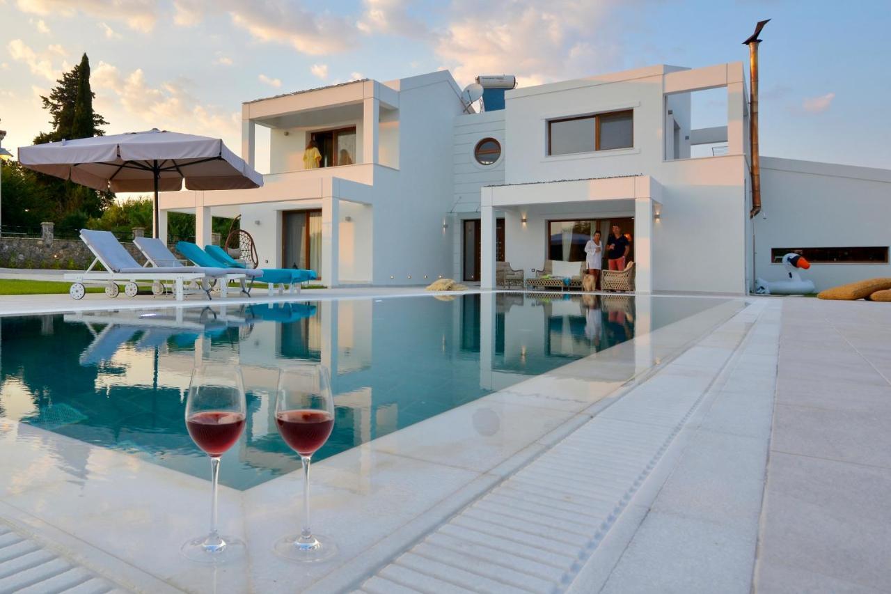 Sunlight Eros Villa Áfra 外观 照片